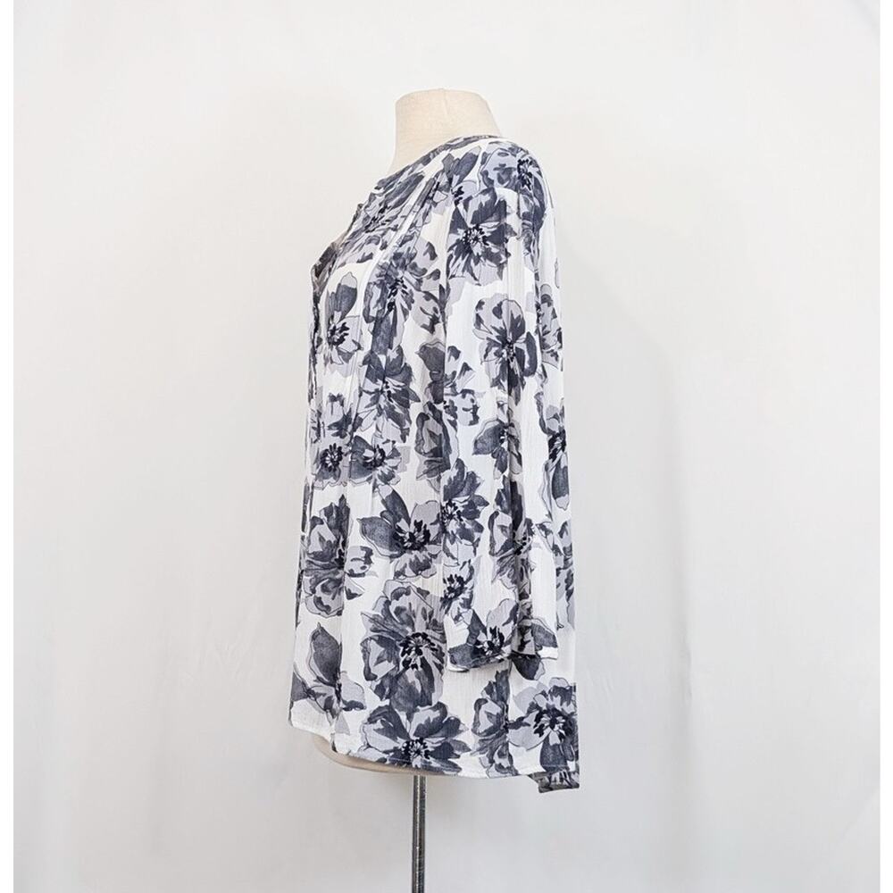 Fun2Fun Top Stitch Fix Floral Kearney Crinkle Henley Blouse Women's Size 1X - Picture 3 of 6